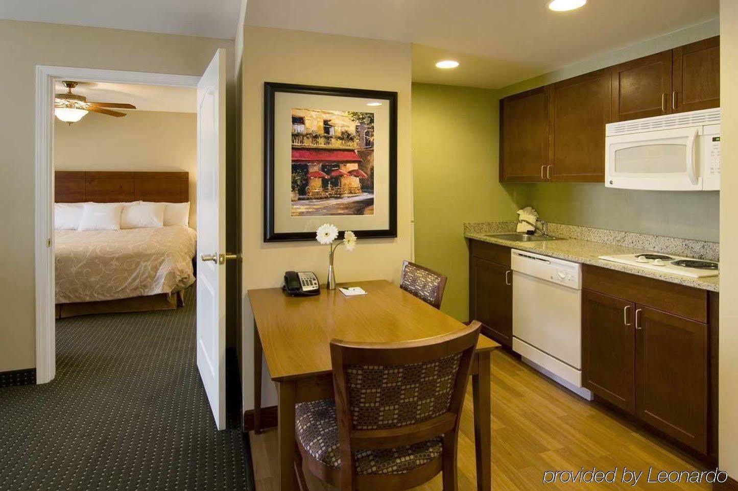 מרלינד הייטס Larkspur Landing Extended Stay Suites St Louis Riverport מראה חיצוני תמונה